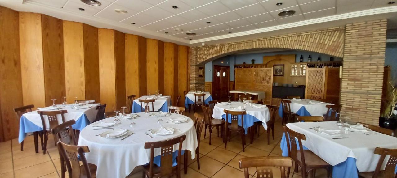Casa Emilio Hotel Torrebaja ภายนอก รูปภาพ